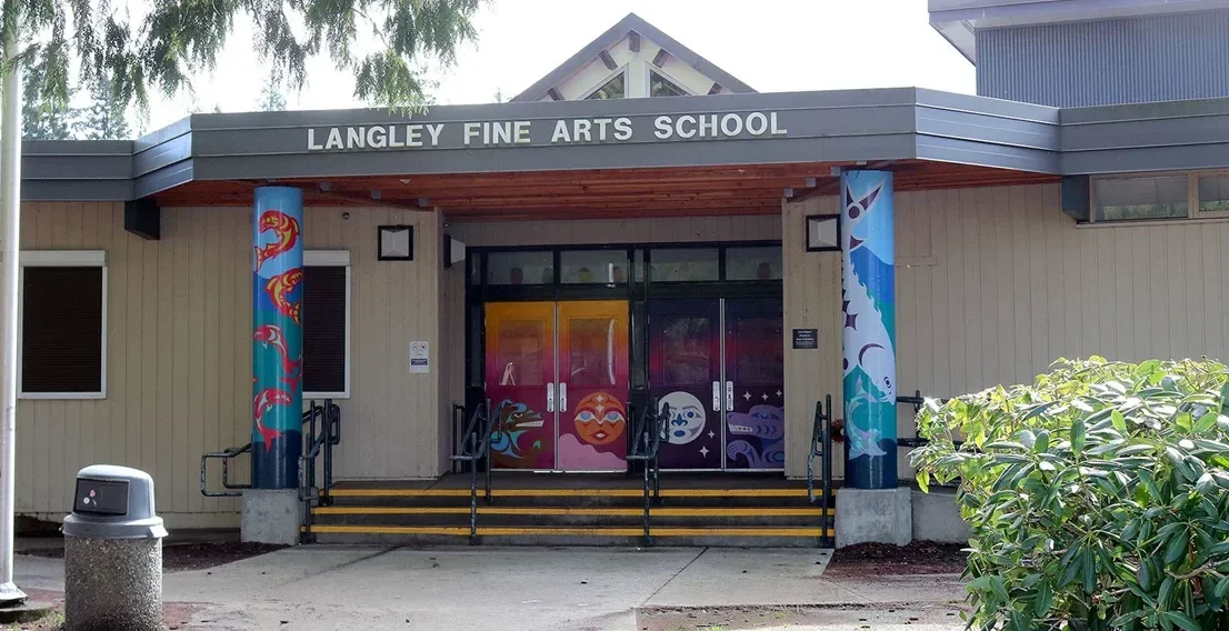 랭리 교육청 캠퍼스 전경 - Langley School District (SD35)