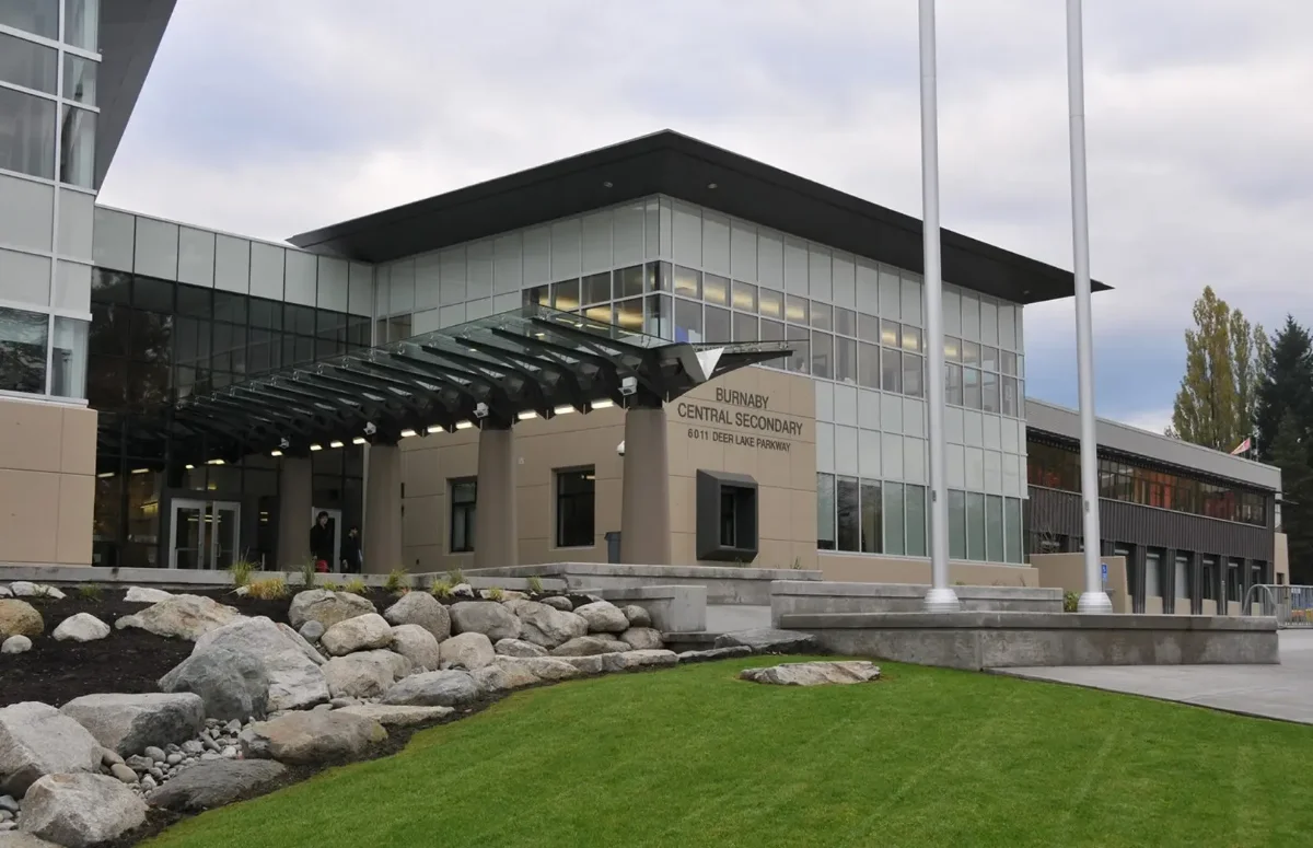 버나비 교육청 캠퍼스 전경 - Burnaby School District (SD41)